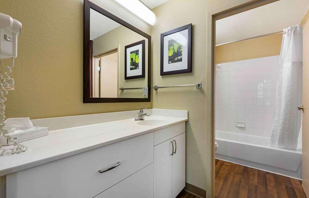 Extended America - Washington, Dc - - Eisenhower Ave 2*